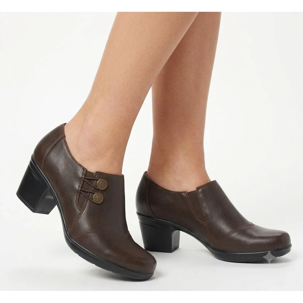Clarks‎ Emslie Warren Shooties Brown Leather Ankle Booties Block Heel Size 9.5